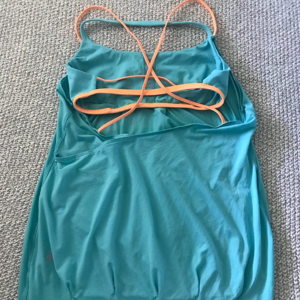 Lululemon yoga top